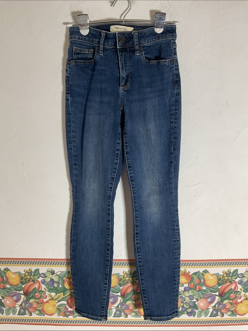 Gap 1969 Curvy True Skinny Jeans Medium Wash Blue Denim Size 25R